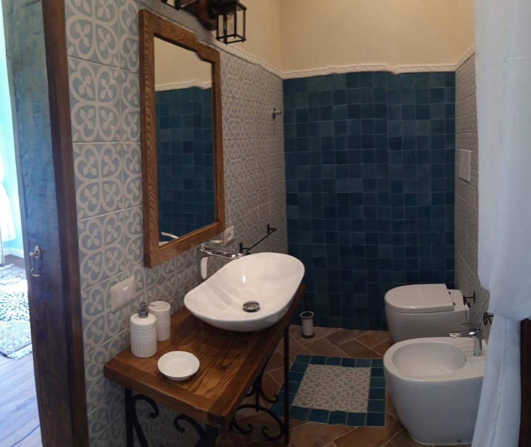 Villa Mazza Al Vesuvio 토레델그레코 외부 사진