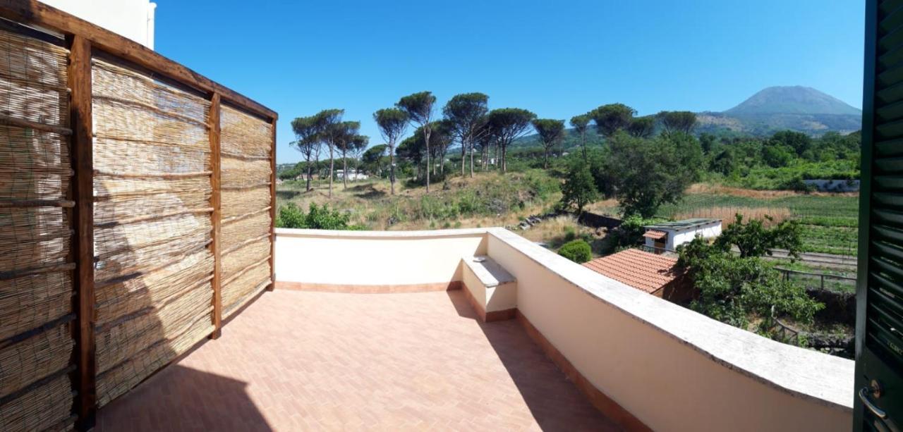 Villa Mazza Al Vesuvio 토레델그레코 외부 사진